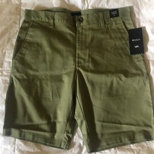 Shorts- weekend stretch. Cadet green. NWT